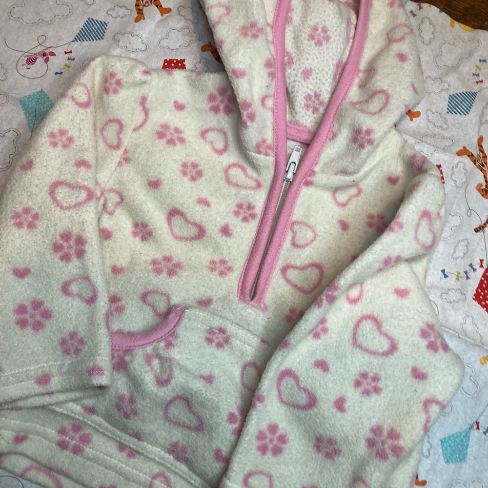 ADORABLE PULL OVER TODDLER HODDIE! 💖